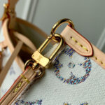 Louis Vuitton CarryAll PM M24707 Cream